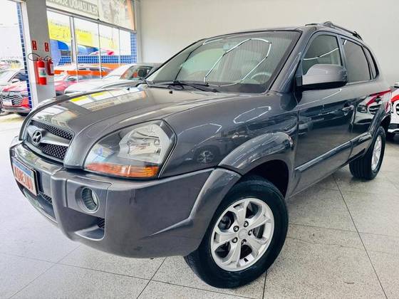 HYUNDAI TUCSON 2.0 MPFI GLS 16V 143CV 2WD FLEX 4P AUTOMÁTICO HYUNDAI TUCSON 2.0 MPFI GLS 16V 143CV 2WD FLEX 4P AUTOMÁTICO